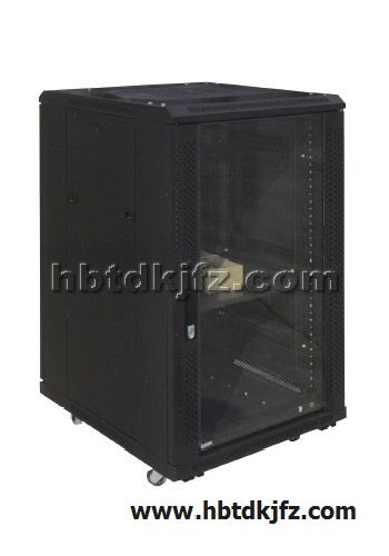 點(diǎn)擊查看商品:機(jī)柜